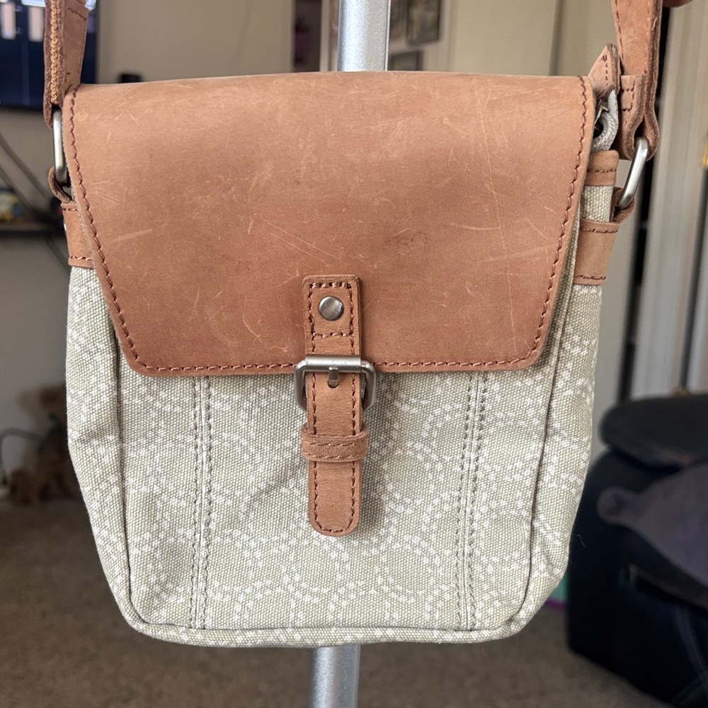 L.L.Bean Tan and Cream Crossbody Bag